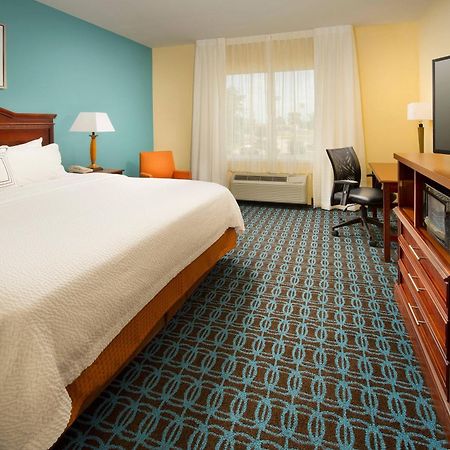 Fairfield Inn & Suites By Marriott Marshall Dış mekan fotoğraf